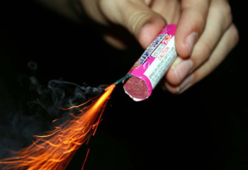 На 842 тысячи тенге оштрафовали карагандинских продавцов пиротехники