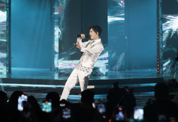 Димаш Кудайберген выступил на одной сцене с особенными детьми в Астане