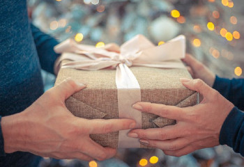 Сколько денег готовы потратить астанчане на подарки?