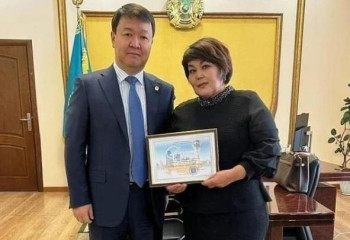 Самым открытым акимом Казахстана стала женщина из сельского округа Баршын