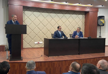 Адам концепциясын құрудағы Абайдың рөлі талқыланды