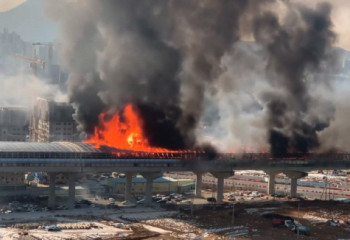 5 погибших, 37 раненых - на магистрали в Южной Корее произошел пожар