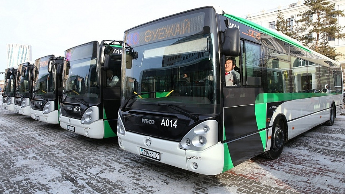 О работе автобусов в новогодние выходные в Астане рассказали в акимате