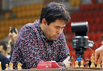 Накамура лидирует после первого дня чемпионата мира по блицу в Алматы