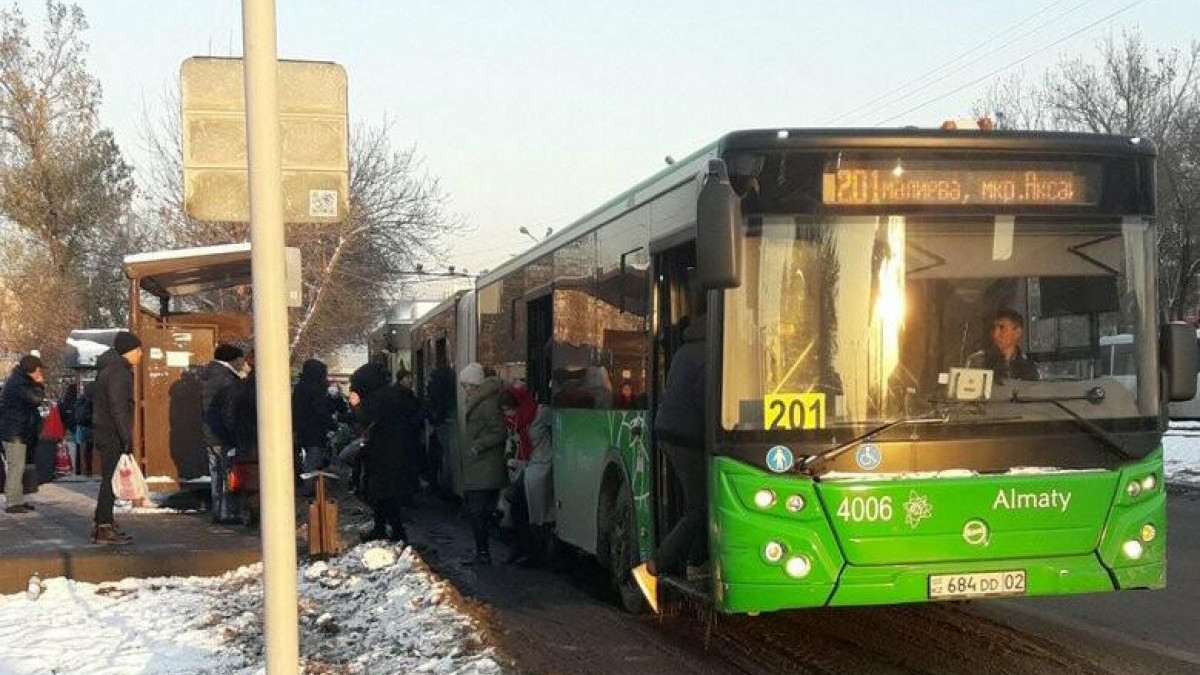 О работе общественного транспорта Алматы в праздники, рассказали в акимате