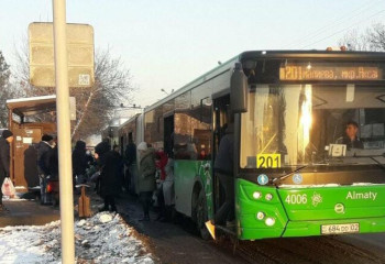 О работе общественного транспорта Алматы в праздники, рассказали в акимате