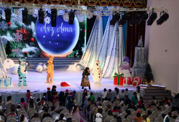 Новогодние чудеса совершают полицейские Казахстана