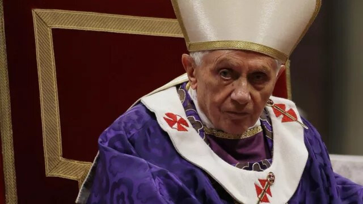 Рим Папасы Бенедикт XVI дүниеден өтті