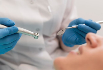 Кто может бесплатно получить стоматологические услуги по ОСМС