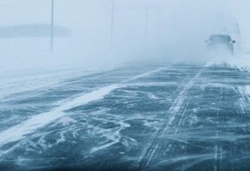 Из-за погоды дороги закрыты сразу в семи регионах Казахстана