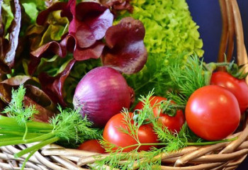 Цены на продовольственные товары выросли на 25,3% в Казахстане за год