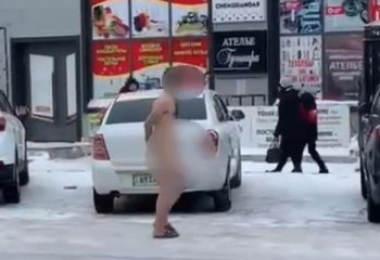 Житель Жезказгана прошелся по улице голым