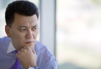 Была реальная угроза сползания в хаос и анархию - Ерлан Карин о январе 2022-го