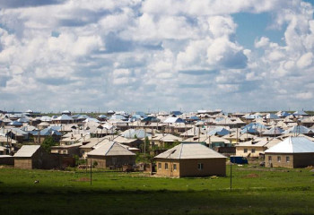 Ақмола облысындағы ауылдардың көрінісі: ауыз су, жайылымды жер, жарық және жол жоқ