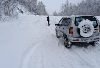 Сразу три лавины самопроизвольно сошли в ВКО