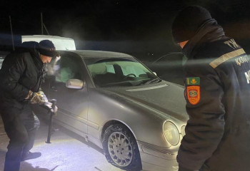 Құтқарушылар қар құрсауында қалып қойған 27 адамды құтқарды