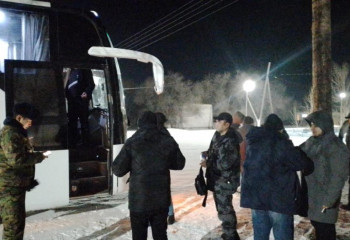 Спасатели эвакуировали пассажиров автобусов на трассе «Самара-Шымкент»