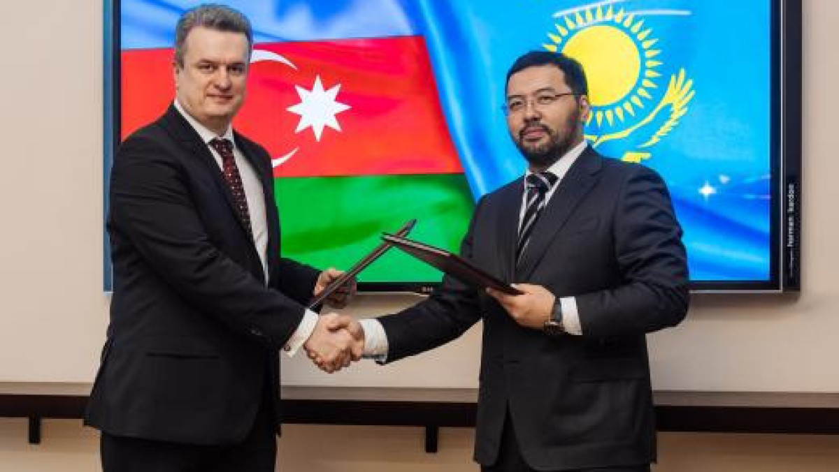 Казахстан и Азербайджан проложат оптоволоконный интернет по дну Каспия