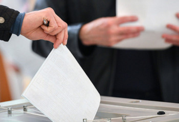 55 кандидатов в депутаты Сената включены в избирательные бюллетени