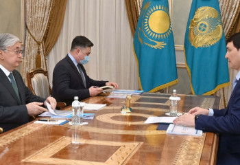 Тоқаев  Қаржы министрі Ерұлан Жамаубаевты қабылдады