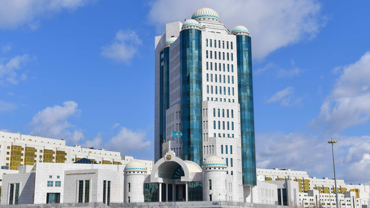 В Казахстане сегодня пройдут выборы депутатов Сената Парламента
