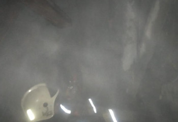 Алтайда екі қабатты тұрғын үйден өрт шықты