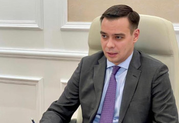 Артур Ластаев обсудил в Конституционном суде РК порядок подачи заявлений