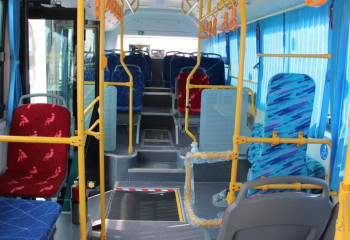 Карагандинцы в возрасте до 18 лет смогут ездить в автобусах бесплатно