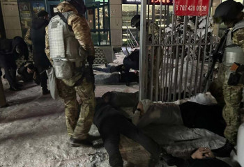 Группу вымогателей задержали в Алматинской области