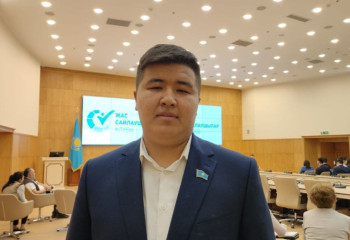 Мажоритарлық жүйе елдің сайлауға деген сенімін арттырады – Бақдәулет Жанділдаев