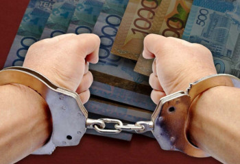 Көкшетаулық тергеуші алаяққа алданып қалған ақтөбелікке көмектесті