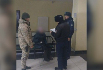 На границе Казахстана задержали разыскиваемую в России преступницу