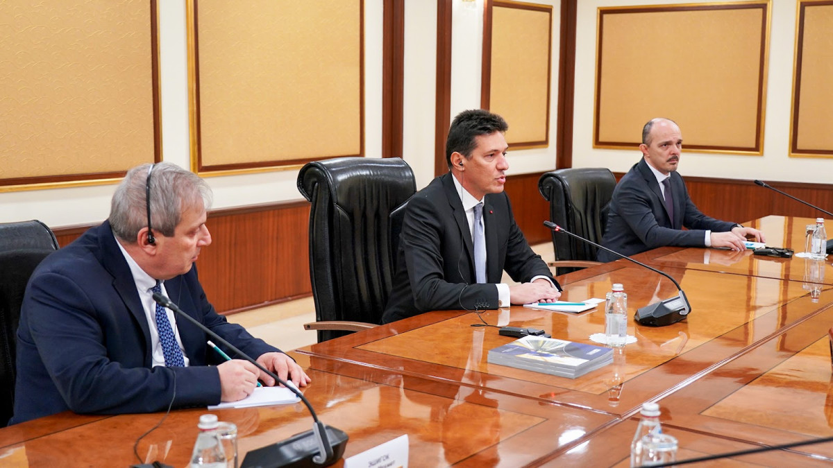  primeminister.kz 