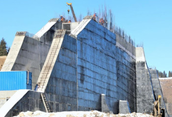 Алматыны селден қорғайтын бөгеттер салынып жатыр