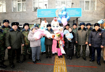 В Алматы у пожарного СПЧ-1 родилась тройня