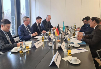 Ербол Карашукеев встретился с представителями аграрных ведомств в Берлине