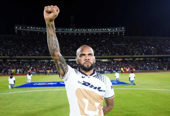 Самого титулованного футболиста в мире подозревают в изнасиловании