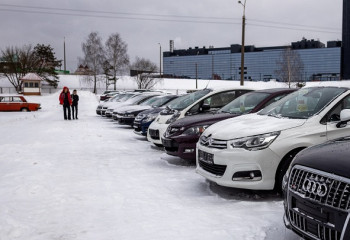 Легализация иностранных авто: предварительно одобрено более 2 тыс заявок