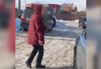 При попытке угона авто в Алматы мужчина нанес себе раны