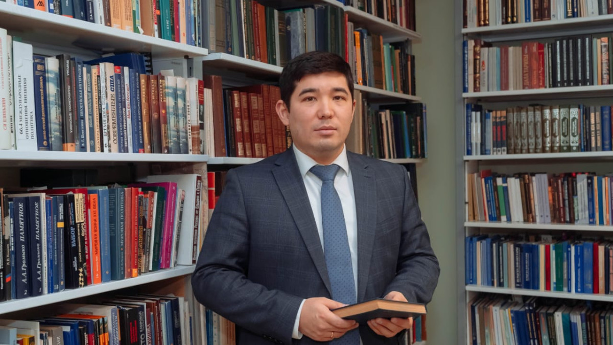  Ермек Тоқтаровтың жеке мұрағатынан 