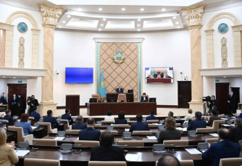 Депутаттардың жартысына жуығы жаңарды - Президент