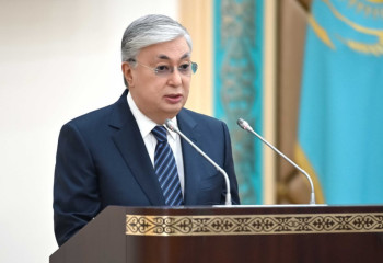 Президент предложил кандидатуру Маулена Ашимбаева на должность спикера Сената