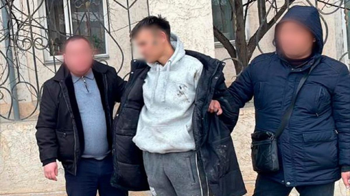 В Шымкенте сотрудники КНБ задержали наркоторговцев