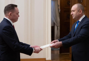 Қазақстан Елшісі Болгария Президентіне сенім грамоталарын табыстады