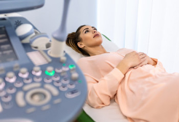 В 1,65 млн тенге обходится ребенок «из пробирки» в Казахстане