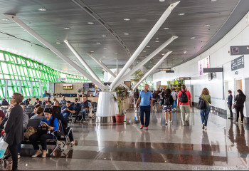 Астана әуежайында 55 жастағы жолаушы рейстен түсірілді