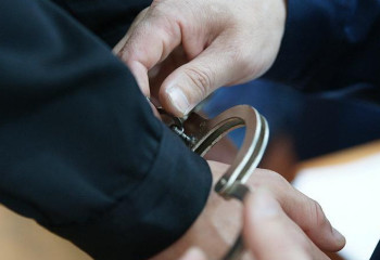 Сыйлыққа көлік беремін деп алдаған күдіктілер қолға түсті