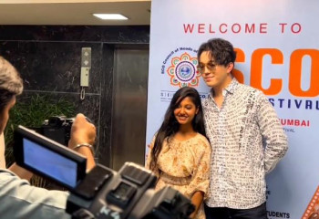 Димаш и легенда индийского кино встретились на фестивале в Мумбаи