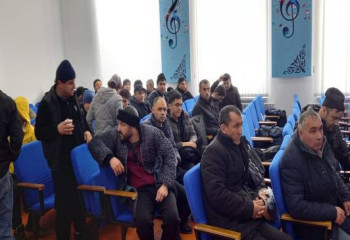 Жуалы ауданында бұзылған автобустан 51 шет ел азаматы құтқарылды