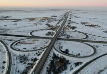 Более 350 паводкоопасных участков автодорог патрулируют круглосуточно